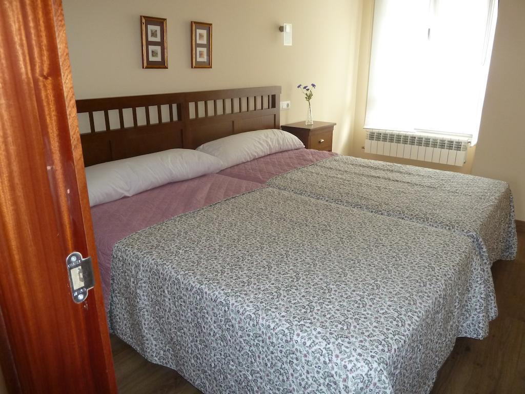 Apartamentos Arcos Del Esva ลัวร์กา ห้อง รูปภาพ