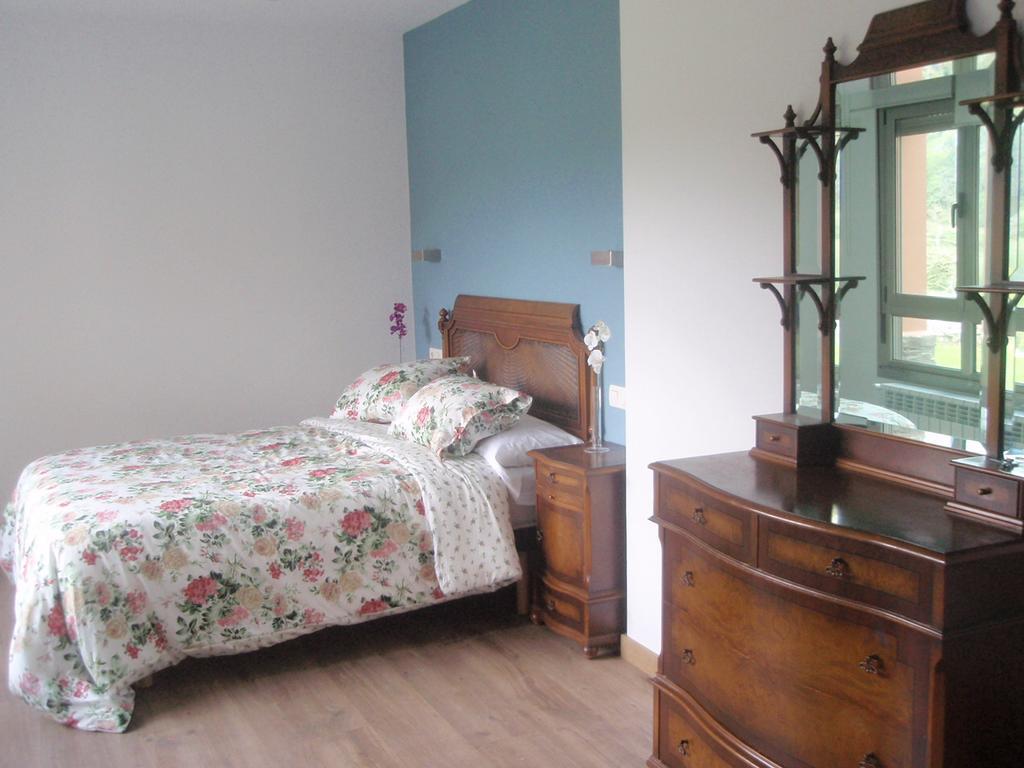 Apartamentos Arcos Del Esva ลัวร์กา ภายนอก รูปภาพ