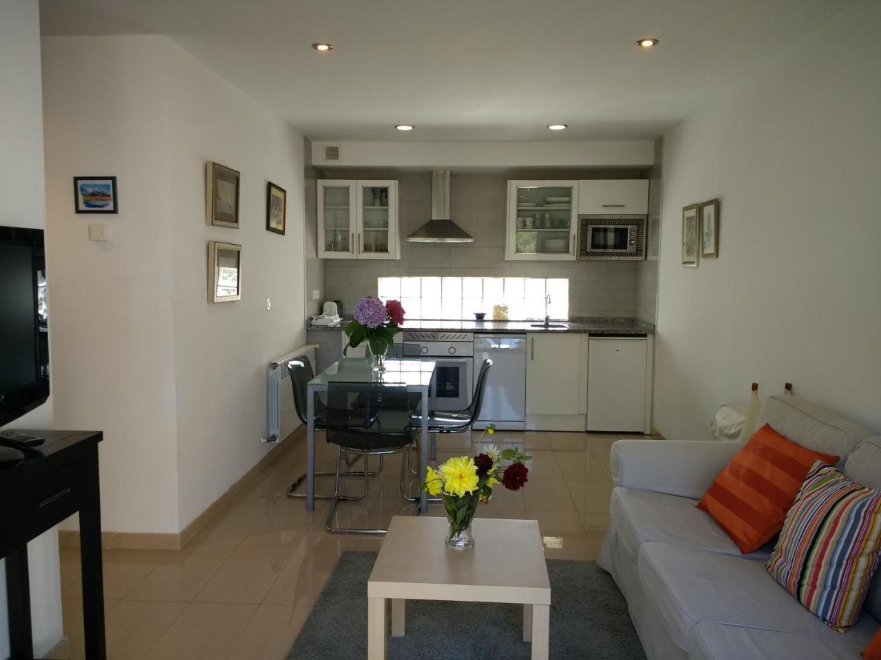 Apartamentos Arcos Del Esva ลัวร์กา ภายนอก รูปภาพ